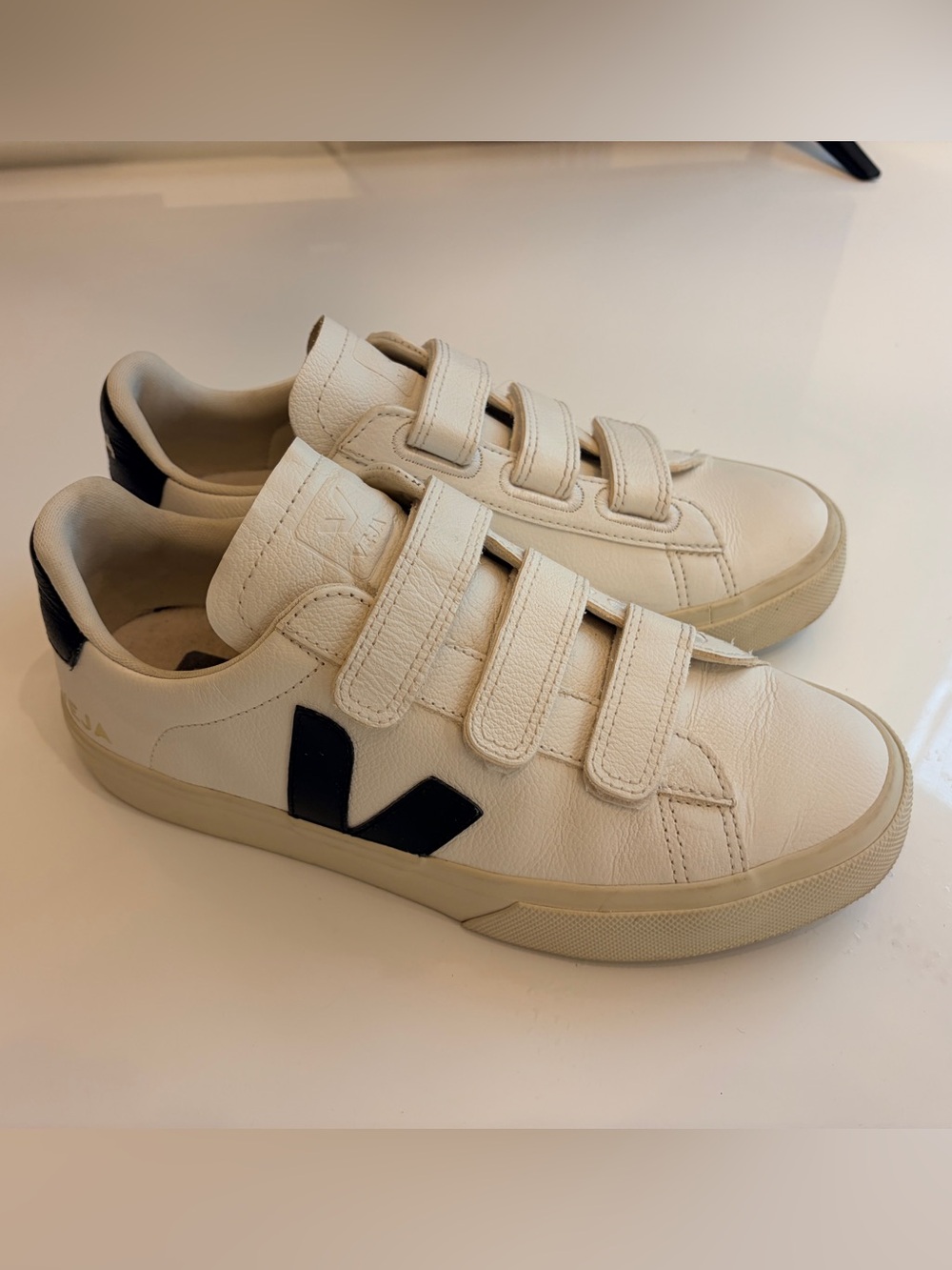 VEJA Esplar 3-Lock White Leather Velcro Sneakers Women's US 8 EU 39